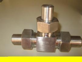 焊接式管接頭、液壓管接頭、高壓接頭 選購指南與金永鑫液壓設備配件解析